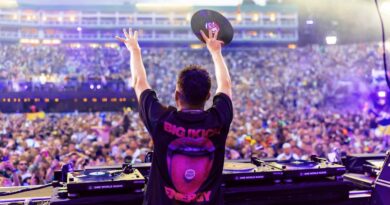 Dimitri Vegas revives the art of vinyl DJing with Tomorrowland  2025 set – available now on YouTube